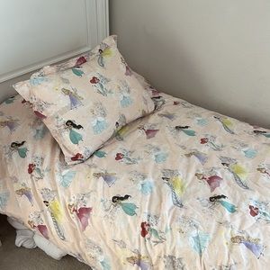 Pottery Barn Kids Twin Duvet Cover and Pillow Case